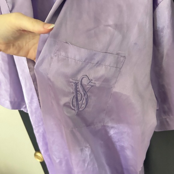 Vintage Victoria's Secret Lavender Satin Button Down Sleep Shirt Y2k - Large - Picture 3 of 6